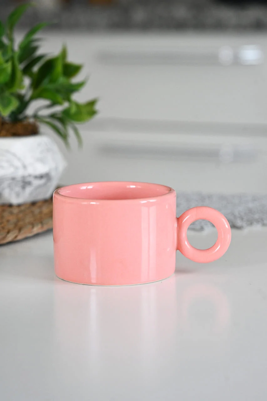 Pastel Pembe Nescafe Fincanı